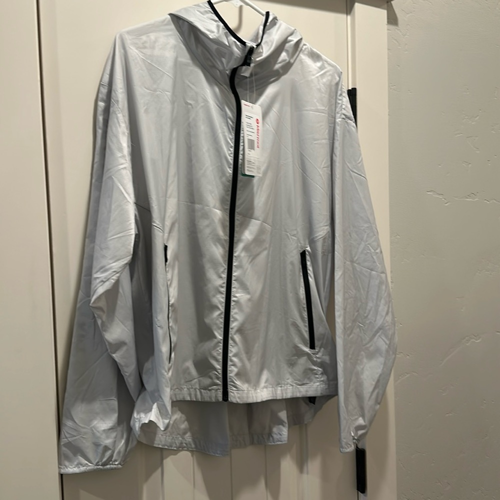 NWT-Marmot Mountain Windbreaker Jacket, light gray